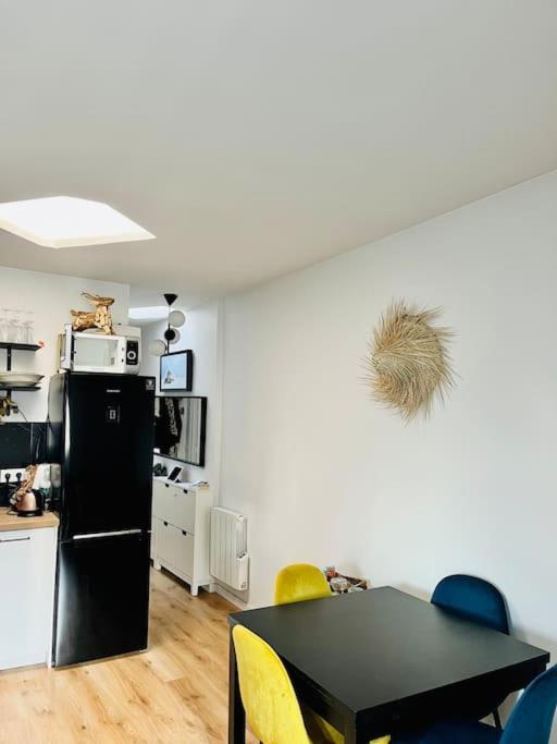 Moderne Dans Le Centre Appartamento